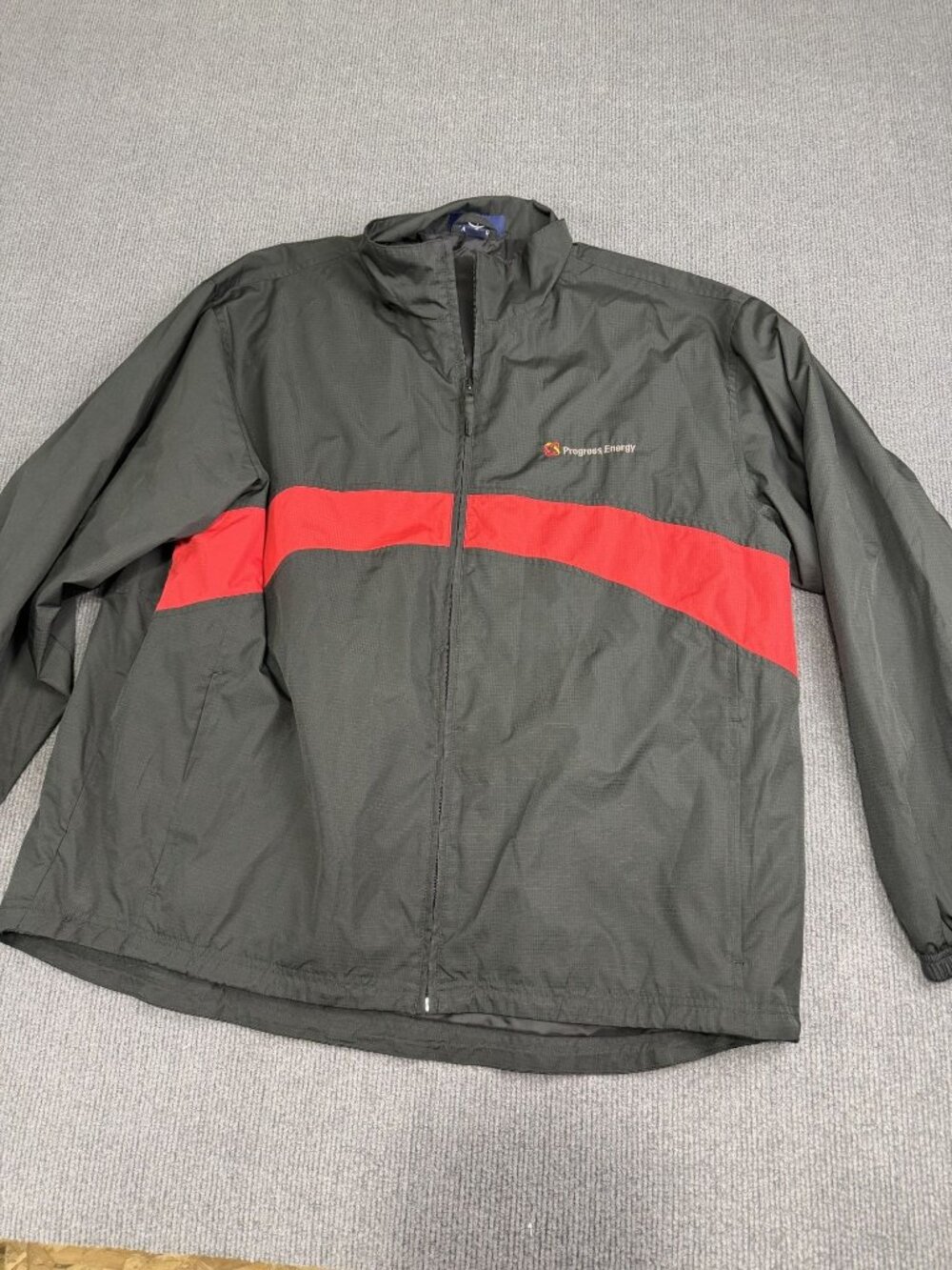 Vantage Progress Energy Mens XL Zip Front Windbreaker Jacket Black Red